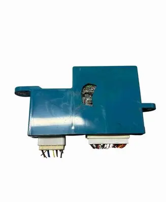 Toyota RAV 4 (XA30) Door control unit/module 8930042010