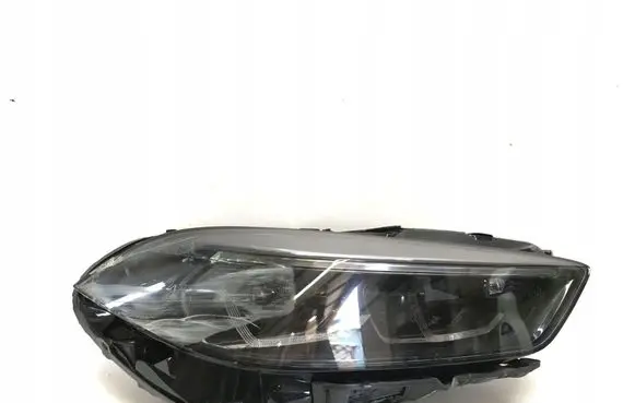 BMW 1 F40 Headlight/headlamp 5A257D4