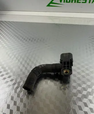 Brake vacuum hose/pipe