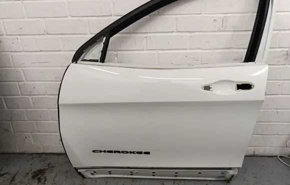 Jeep Cherokee Front door