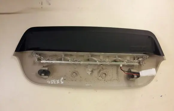 Jaguar XJ X350 Third/center stoplight 2W9313A613AE 2W9313A613AEAGD 2W9313A613AELFJ