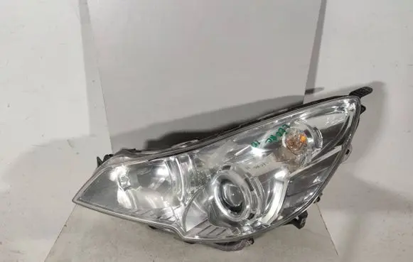 Subaru Outback Headlight/headlamp