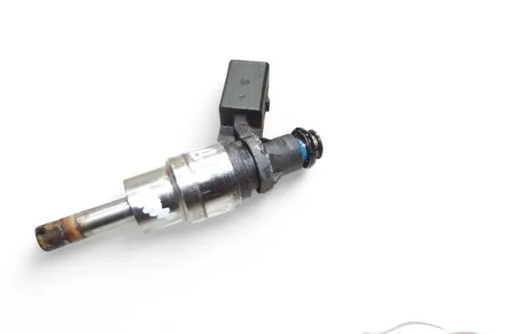 Audi A4 S4 B7 8E 8H Fuel injector 06F906036A 0261500020