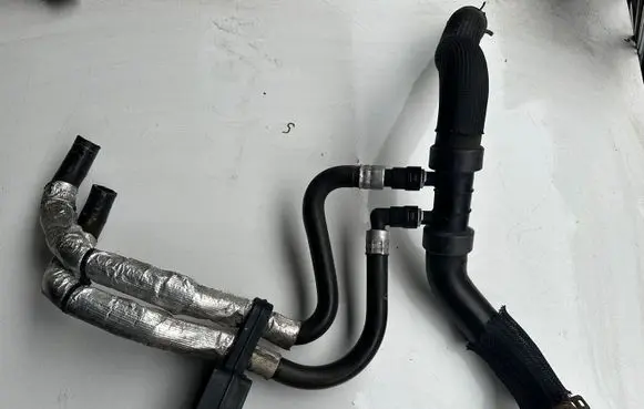 Ford Explorer Engine coolant pipe/hose BG52458AS55 BB538B273AD