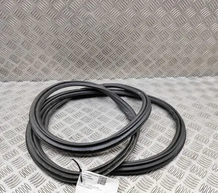 Ferrari California F149 Trunk rubber seal (body) 069773500