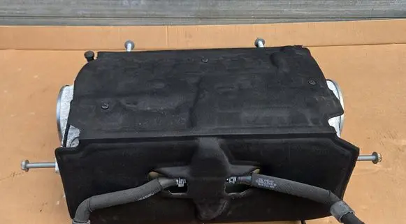 Audi e-tron Electric car motor EAT