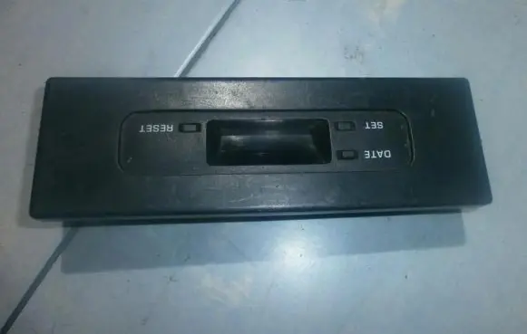 Mazda 121 Screen/display/small screen