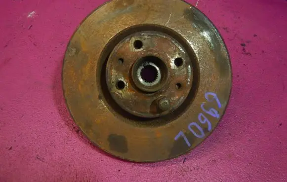 Fiat Stilo Front wheel hub spindle knuckle