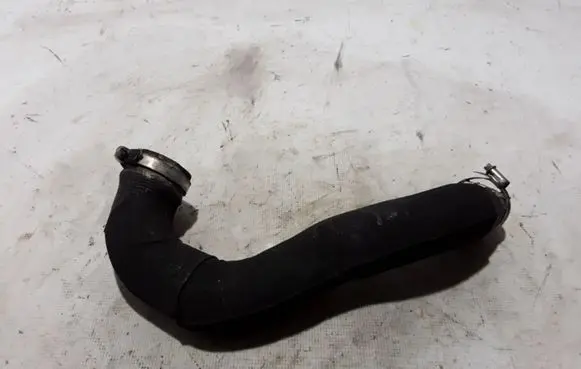 Audi Q5 SQ5 Intercooler hose/pipe 8R0145738H