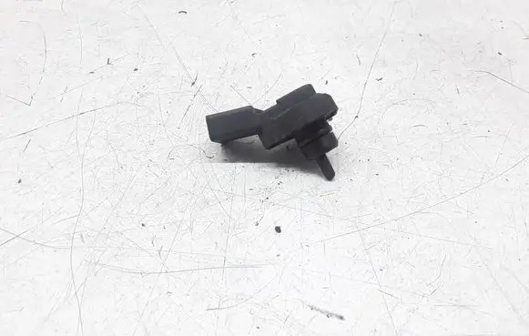Volkswagen PASSAT B5 Air pressure sensor 0281002177 038906051