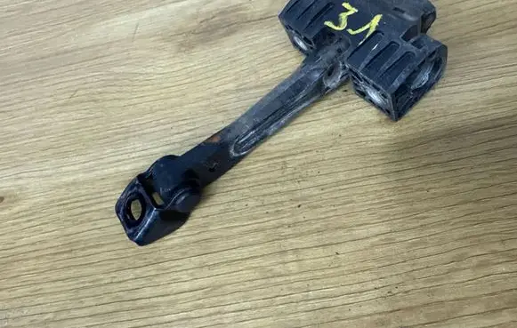 BMW 3 E90 E91 Rear door check strap stopper 
