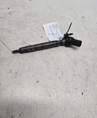 Audi Q7 4L Fuel injector 059130277AH
