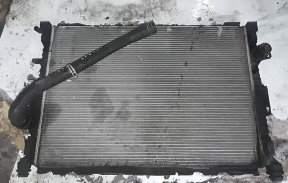 Ford Galaxy Coolant radiator 989298W 6G918005DC