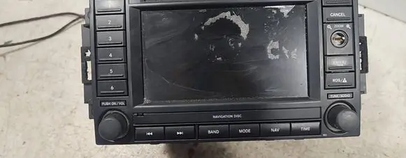 Jeep Compass Radio/CD/DVD/GPS head unit 05064191AG 56401B