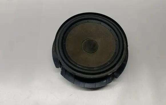 Volkswagen Jetta VII Front door speaker 1K8035454