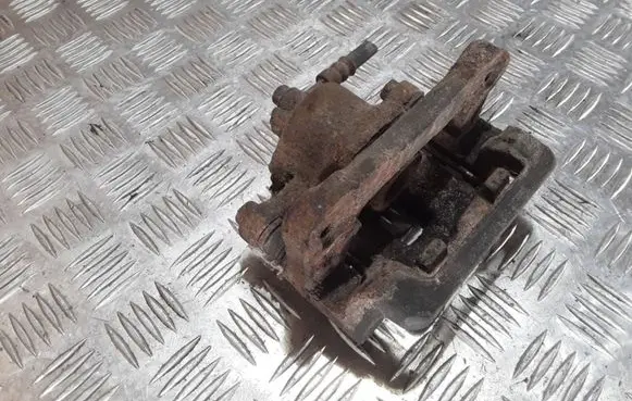 Hyundai Santa Fe Rear brake caliper