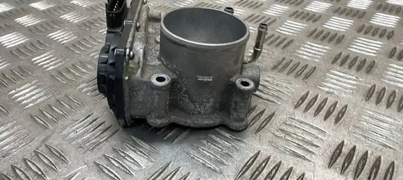 Toyota RAV 4 (XA40) Throttle valve 2203036020 142002B26