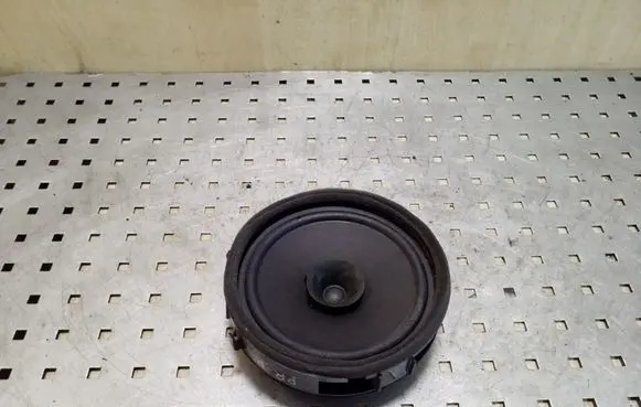 Peugeot 4007 Front door speaker 8720A017