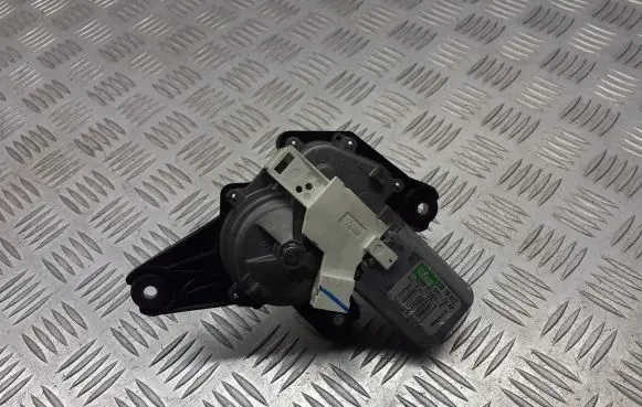 Renault Scenic II - Grand scenic II Rear window wiper motor 8200153458C