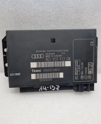 Audi A4 S4 B7 8E 8H Comfort/convenience module 8E0959433CM