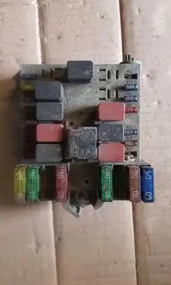 Fiat Stilo Fuse module 46846109
