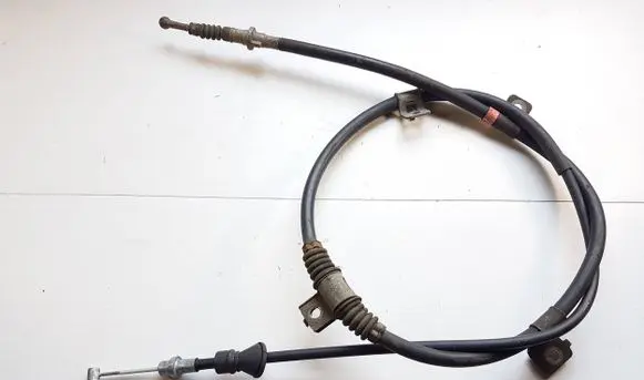Mitsubishi Outlander Handbrake/parking brake wiring cable 4820A304