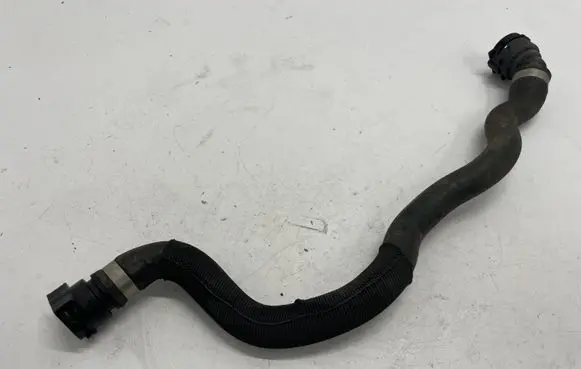 BMW 5 F10 F11 Engine coolant pipe/hose