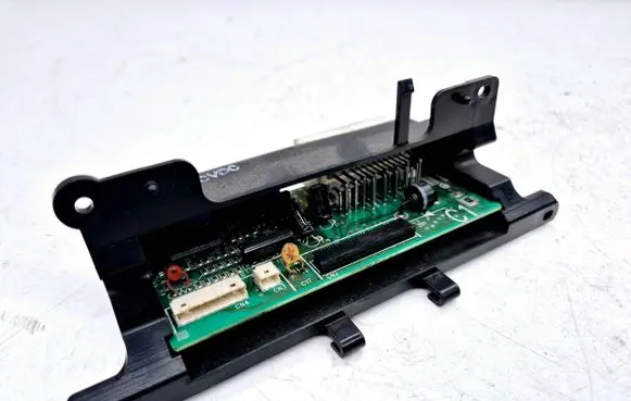 Lexus IS 200-300 Screen/display/small screen 5540553011