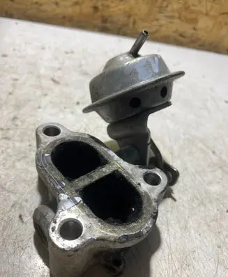 Toyota Auris E180 EGR valve