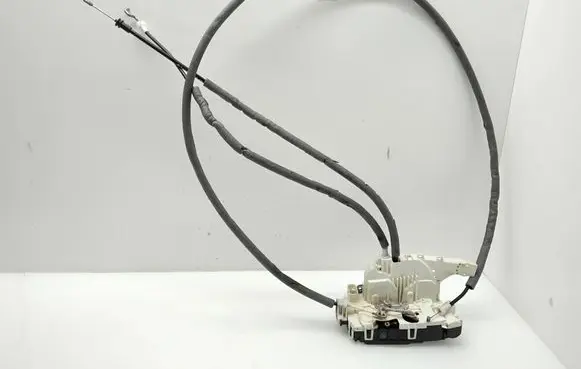 Mercedes-Benz Sprinter W906 Rear door lock A9067401035 ZGS008 A9067600804