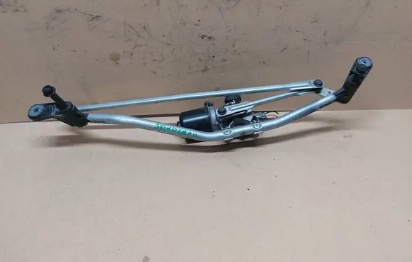 Dacia Sandero II Front wiper linkage and motor W000031629 56475621 288009321R