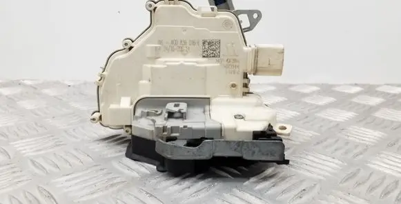 Audi A6 S6 C7 4G Rear door lock 4G0839016E
