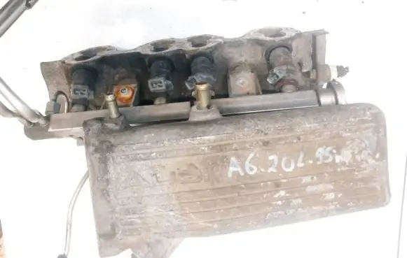 Audi A6 S6 C4 4A Intake manifold 048133223a