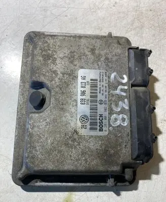 Volkswagen Golf IV Engine control unit/module 038906013AG 28SA3812 0281001902