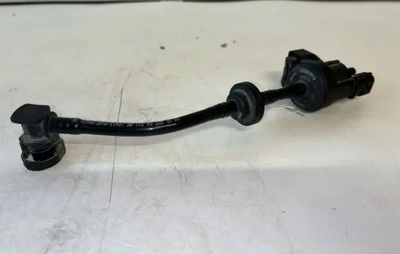 Opel Insignia A Turbo solenoid valve 55576071