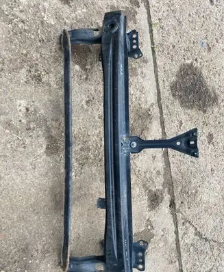 Volkswagen Caddy Front bumper cross member