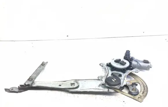 Subaru Legacy Front door manual window regulator 