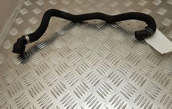 Audi A8 S8 D4 4H Engine coolant pipe/hose 4H0121056M