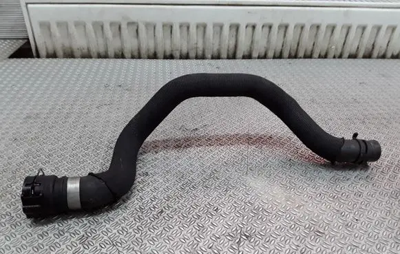 Audi A6 S6 C6 4F Engine coolant pipe/hose