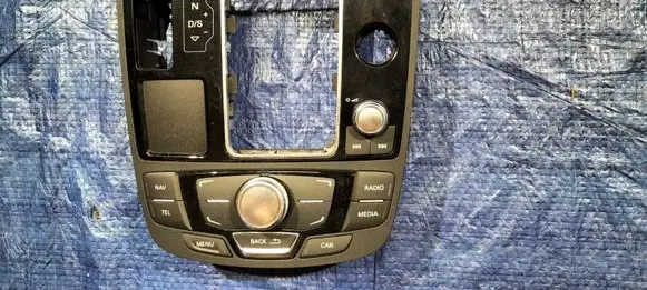 Audi A6 S6 C7 4G Head unit multimedia control 4G1919610C