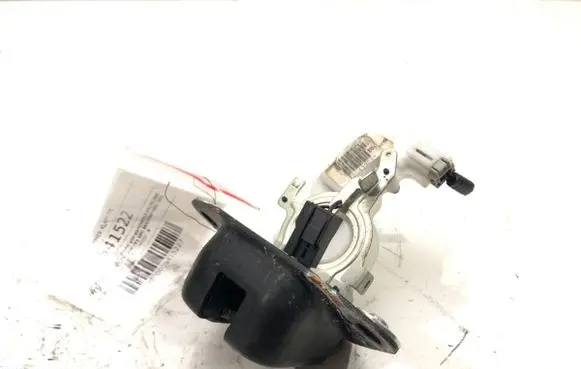 Honda Civic Tailgate exterior lock 