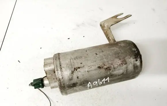 Chrysler PT Cruiser Air conditioning (A/C) air dryer 05058138aa