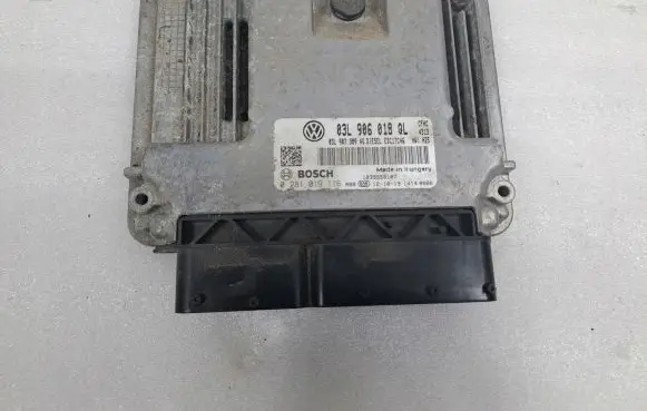 Skoda Yeti (5L) Engine control unit/module 03L906018QL