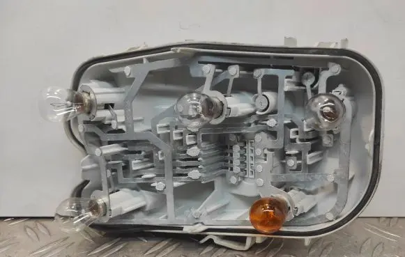 Audi A6 S6 C6 4F Tail light bulb cover holder