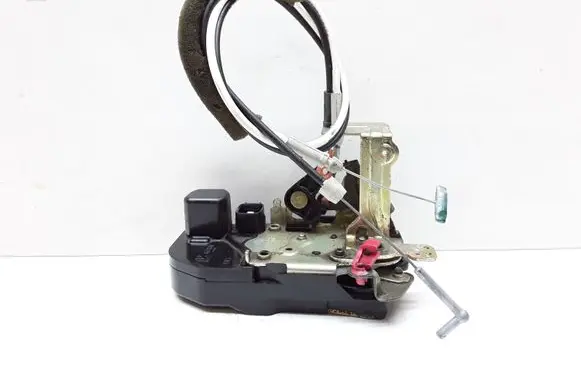 Chrysler Pacifica Rear door lock