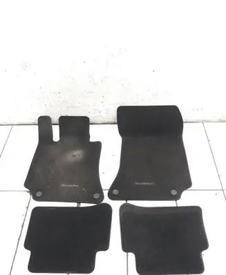 Mercedes-Benz CLS C218 X218 Car floor mat set A2126807201 A2126840803 A2126807401