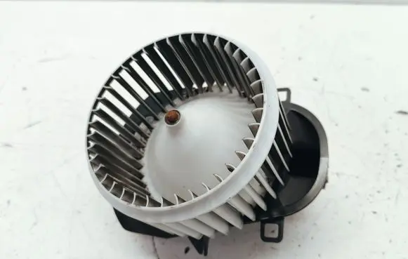 Heater fan/blower