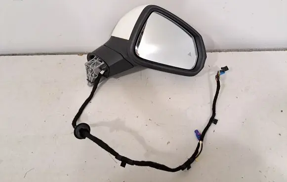 BMW 2 Active Tourer U06 Front door electric wing mirror 5A2D164 5A2D168