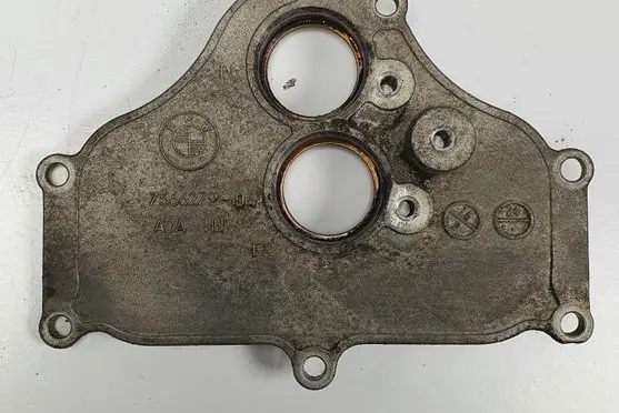 BMW 5 F10 F11 Timing belt guard (cover) 7566279