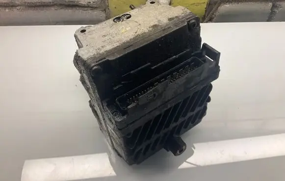 Mercedes-Benz Sprinter W901 W902 W903 W904 ABS Pump A0004460189 0004460189